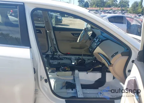 2015 Nissan Altima 2.5 Sl из США, поврежденный, VIN 1N4AL3APXFN359236